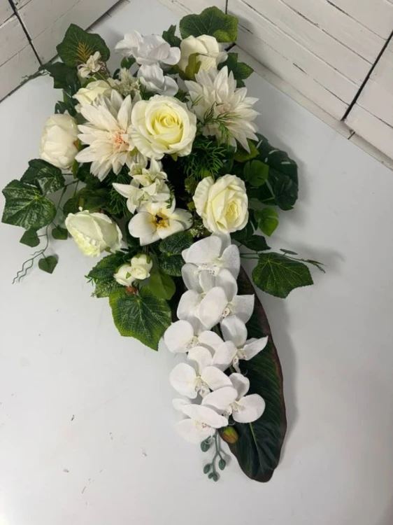 Biało-cytrynowy stroik na cmentarz 80 cm