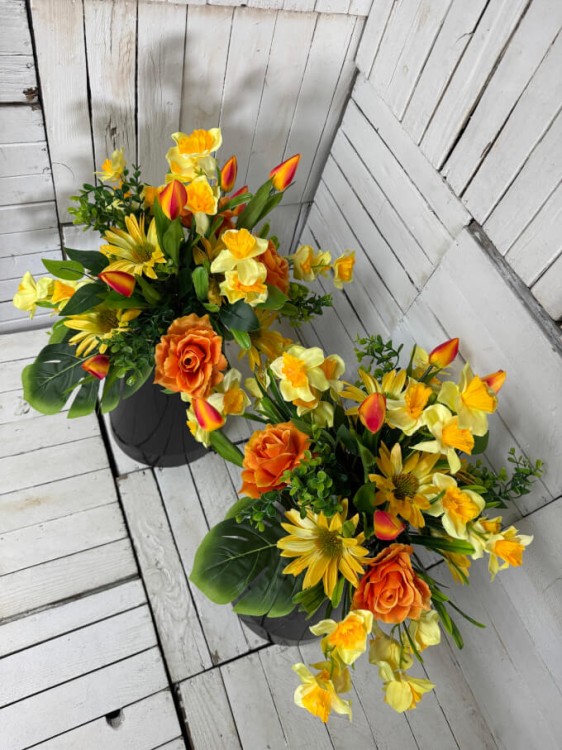 wiazanki bukiety kompozycje wiosenne eleganckie piekne tulipany.jpg