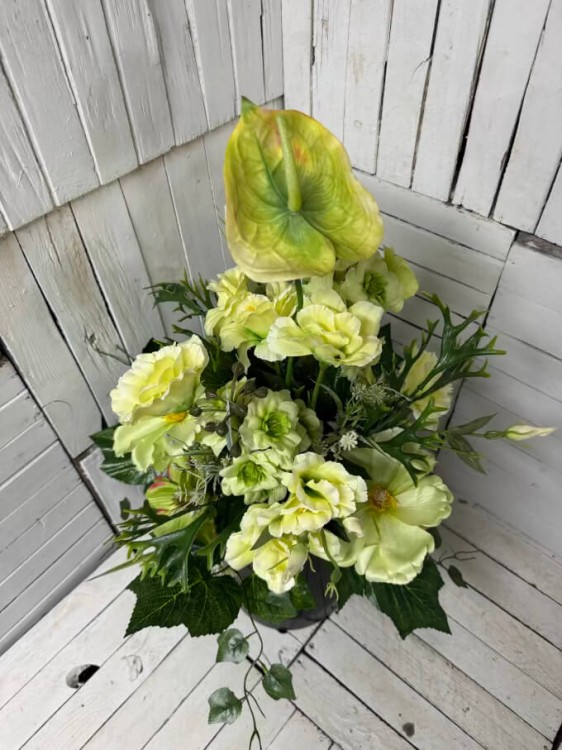 kwiaty na cmentarz-bukiet na cmentarz-bukiety-kwiaty na cmentarz-wiazanka-kompozycja na grob-nagrobna.jpg