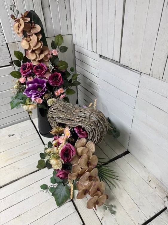 roze-serca-bukiet-wiazanka-storczyki-kompozycja-nagrobne-stroik-stroiki-kwiaty