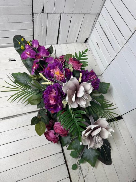 piankowe-kwiaty-nowosc-hortensja-kompozycje kwiatowe-stroik-.jpg