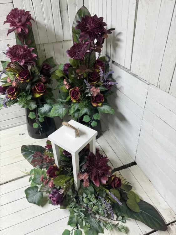 lampa na cmentarz-kiety na grob-kompozycja-nowosci-stroik na cmentarz-stroiki na cmentarz-kompozycje-kompozycja.jpg