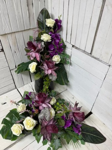 elegancka kompozycja na cmentarz-stroikna cmentarz-sztuczne-kwiaty-nagrobna-nowoczesna-piekna.jpg