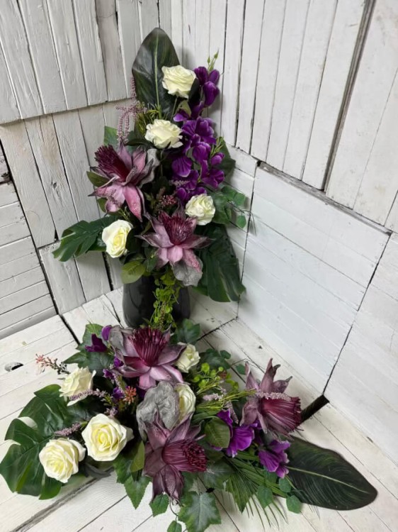 elegancka kompozycja na cmentarz-stroikna cmentarz-sztuczne-kwiaty-nagrobna-nowoczesna-piekna.jpg