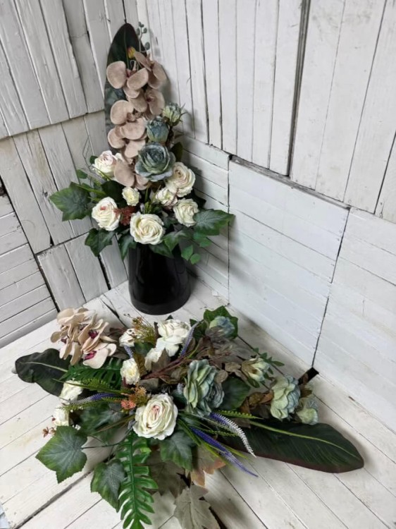 nowoczesne-kolory-stroiki-oze-kompozycja-stroik na cmentarz-kwiaty na grob-stroiki-kompozycje-nowosci (2).jpg