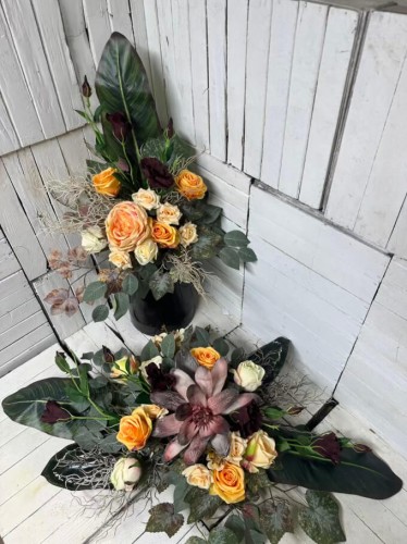 jesienne-kwiaty na grob-stroik na cmentarz-stroiki na cmentarz-kompozycje na cmentarz-kwiaty na grob-nowoczesne.jpg