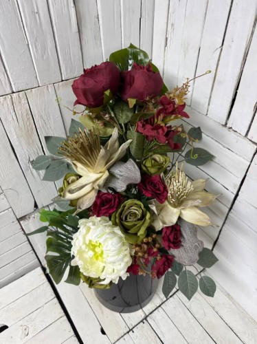 bukiet wiazanka-komplet na cmentarz-kwiaty na cmentarz-nowosc-eleganckie wiazanki na cmentarz-sztuczne.jpg