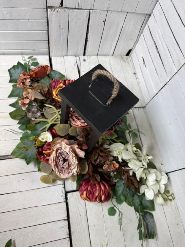 nowoczesna-kompozycja na cmentarz-lampa-stroik na cmentarz -nagrobny (1).jpg