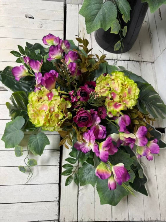 piekny stroik -elegancki-komplet na cmentarz-komplet nagrobny-kwiatysztuczne-stroik na cmentarz-bukiet na cmentarz-stroiki-kompozycja na grob.jpg