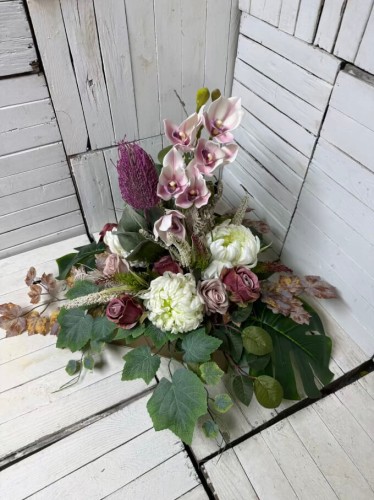 piekny stroik-kwiat-piankowy-nowosc-stroik na cmentarz-stroiki .jpg