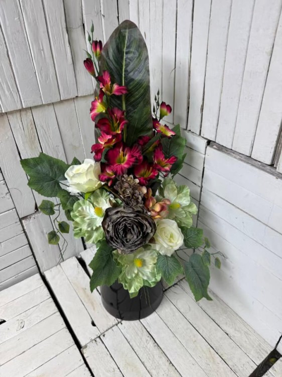 bukiet-hortensj-kwiat-piankowy-nowosc-stroik na cmentarz-stroiki .jpg