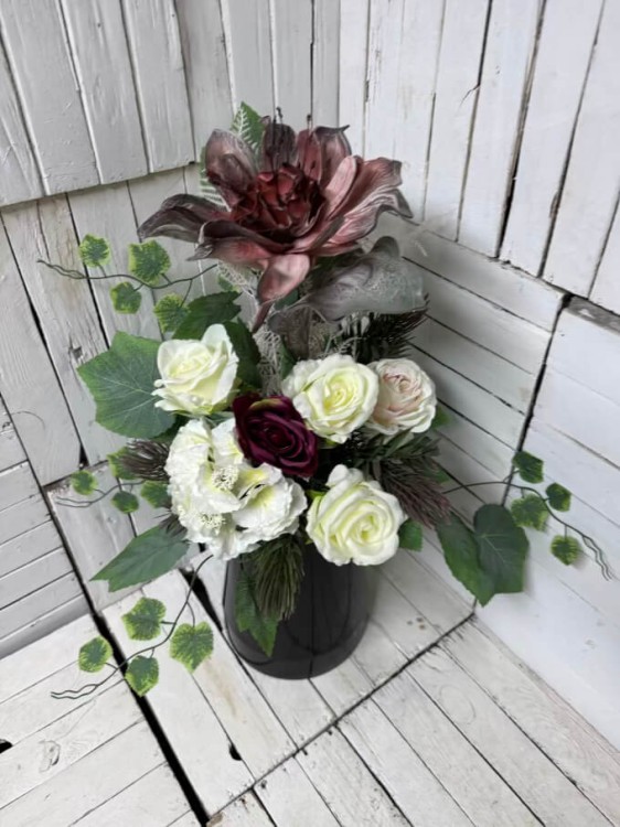 kwiaty na cmentarz-piaka-maly bukiet.jpg