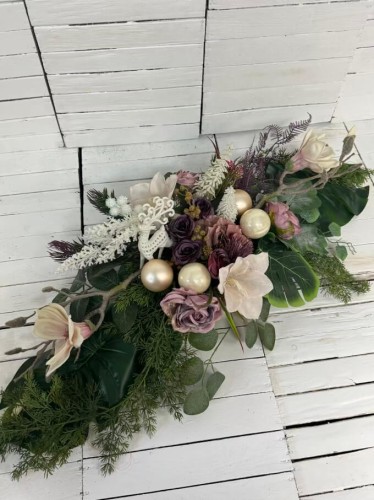 duzy stroik na grob-bukiet na cmentarz-wiazanka-wazon-wklad do wazonu z kwiatami-boze narodzenie.jpg