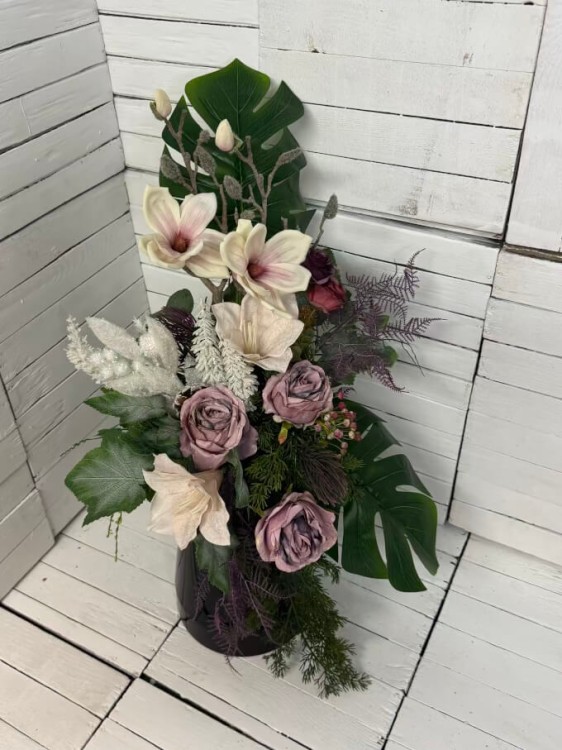 bukiet na cmentarz-wiazanka-wazon-wklad do wazonu z kwiatami-boze narodzenie.jpg