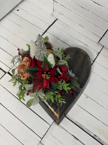 nowoczesny stroik na cmentarz stroiki swiateczne na cmentarz grob eleganckie serce.jpg