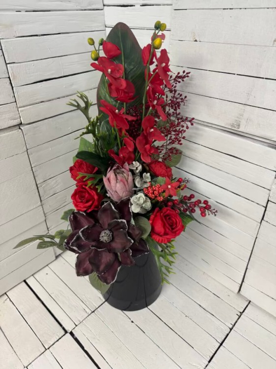 bukiet na cmentarz -kwiaty na grob do wazonu-czerwien.jpg
