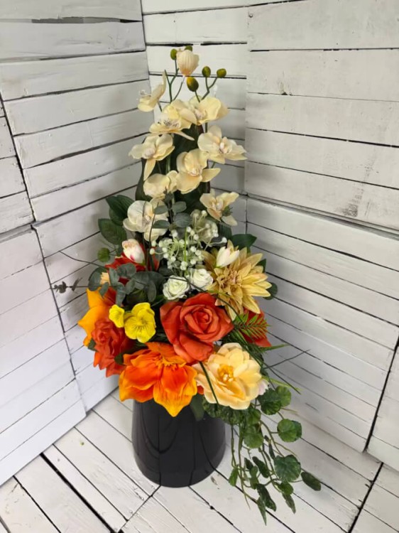 bukiet na cmentarz-kwiaty na grob-kopozycja-wiosna-nowosc-.jpg