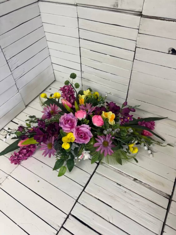 mix -eleganckie kwiaty na mentarz -elegancka kompozycja na cmentarz stroik i bukiet wiosna piekny.jpg