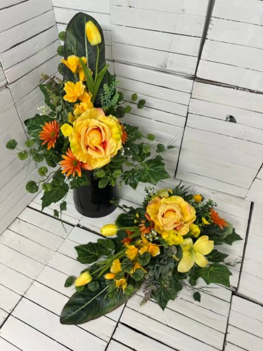 kompletstroik-bukiet na cmentarz-kompozycja-komplet-na-grob-kwiaty-wiazanka-wiosna-tulipan-kolorystyka-zolta.jpg