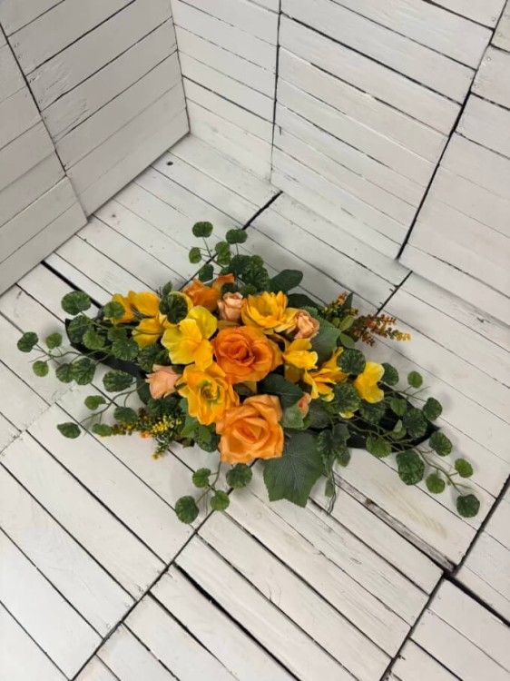 galeria-stroiki-na-cmentarz-stroik na cmentarz-kwiaty-na-grob-kompozycja-wiaanka-maa-wielkanocna-wiosenna.jpg