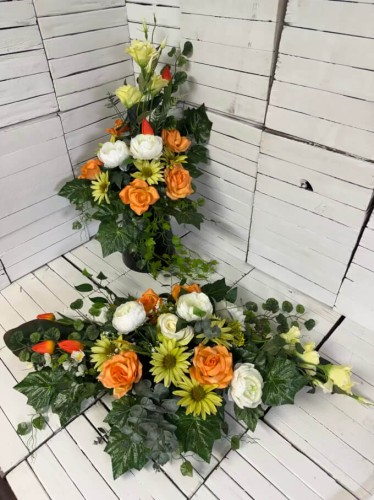 komplet-na-cmentarz-stroik-bukiet-na-grob-kwiaty-nagrobne -wiazanki nowoczesne-duze-eustoma-wiosnna-dla taty