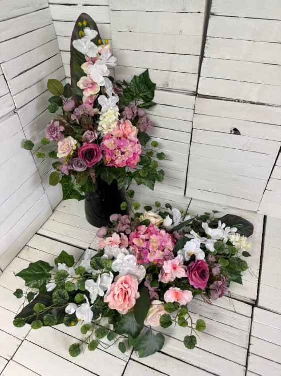 niech niosa marzenia-kwiaty-na-cmentarz-stroik-komplet-nagrobny-bukiet-wiazanka-eleganka-nowoczesna