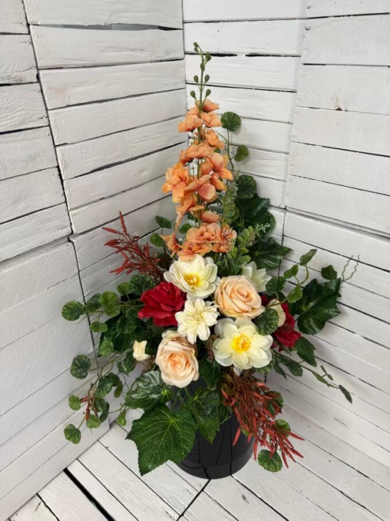 wiazanka-bukiet-do-wazonu-piekny-nowoczesny-zestaw-na-cmentarz-bukiet-stroik-lampa-wklad-na-grob-kwiaty na cmentarz