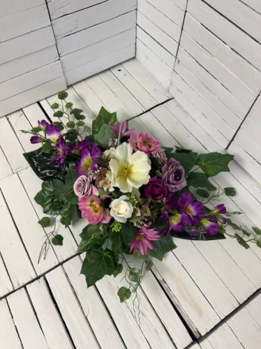 elegancki-stroik-stroik-wiosenny-kwiaty-na-cmentarz-stroiki-na-groby