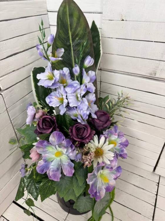 galeria-wzory-kwiaty na cmentarz-bukiet-wiazanka-mieczyki-fioletowe-zwis.jpg