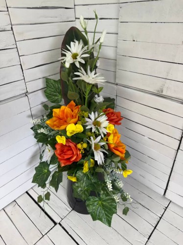 magnolia-sasetki-bukiet-na-cmentarz-wiazanka-nagrobna-do-wazonu-wiosenna-kwiaty