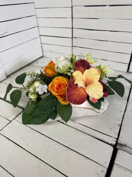 malutka-kompozycja-malutki -stroik-na-cmentarz-dla-dziecka-urne