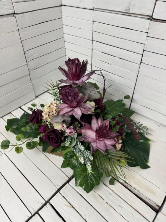 kwiaty na grob-piekny-bukiet-na-cmentarz-wiazanka-nagrobna-kwiaty-na00cmentarz-piankowe-dla-mamy