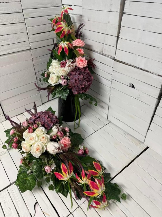 elegancki-nowoczesny-stroik-na-cmentarz-stroiki-na-grob-glorioz-premium-kwiaty