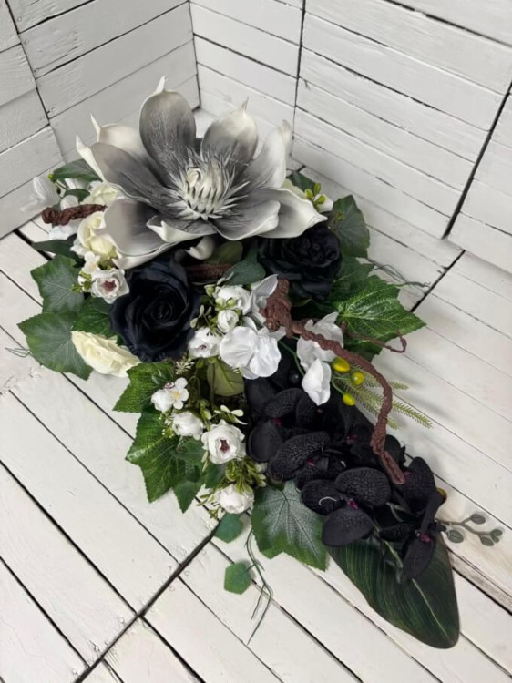 super-takiego-nikt-nie-ma-nowoczesny-stroik-na-grob-stroiki-na-cmentarz-nagrobne-piankowy-wielki-kwiat-szaro-biały