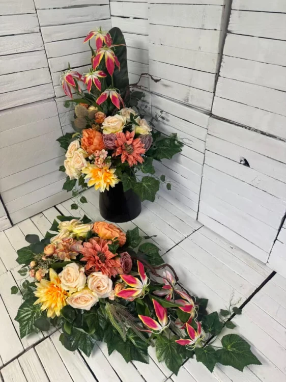 komplet-na-cmentarz-sroik-na-grob-bukiet-kwiaty-na-cmentarz-glorioza-krem