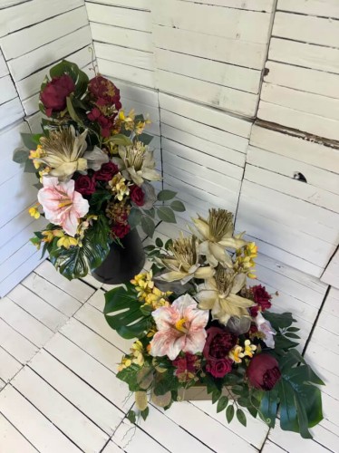 kwiaty na cmentarz-kompozycja-kwiat-pianka-nowosc-ladna-donica-stroik-bukiet-komplet