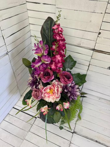 ostrózka-frezja-bukiet na cmentarz-wiaznaka-do -wazonu-rozowe-kwiaty-mix