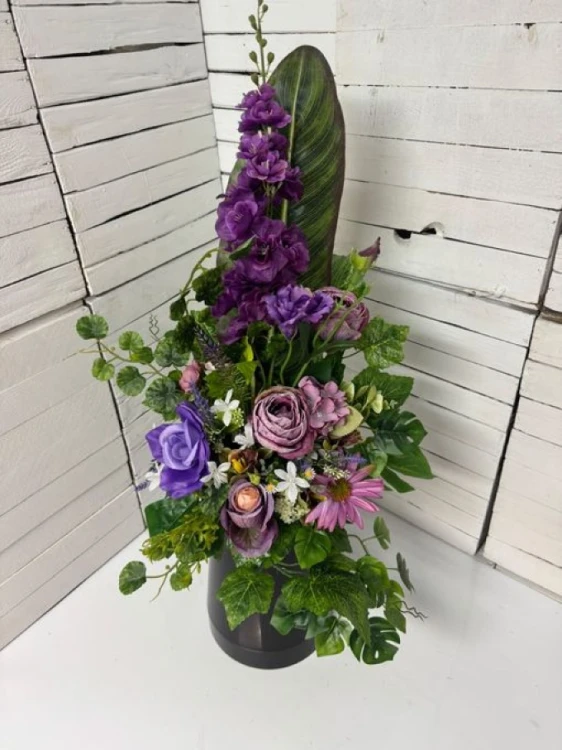 Elegancki bukiet nagrobny 60 × 38 cm