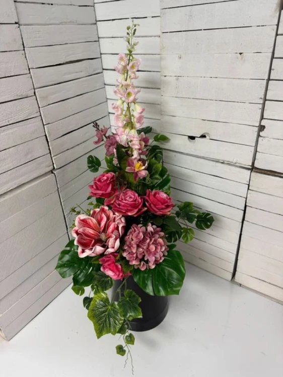 Bukiet do wazonu na cmentarz 60 cm z magnolią i różą