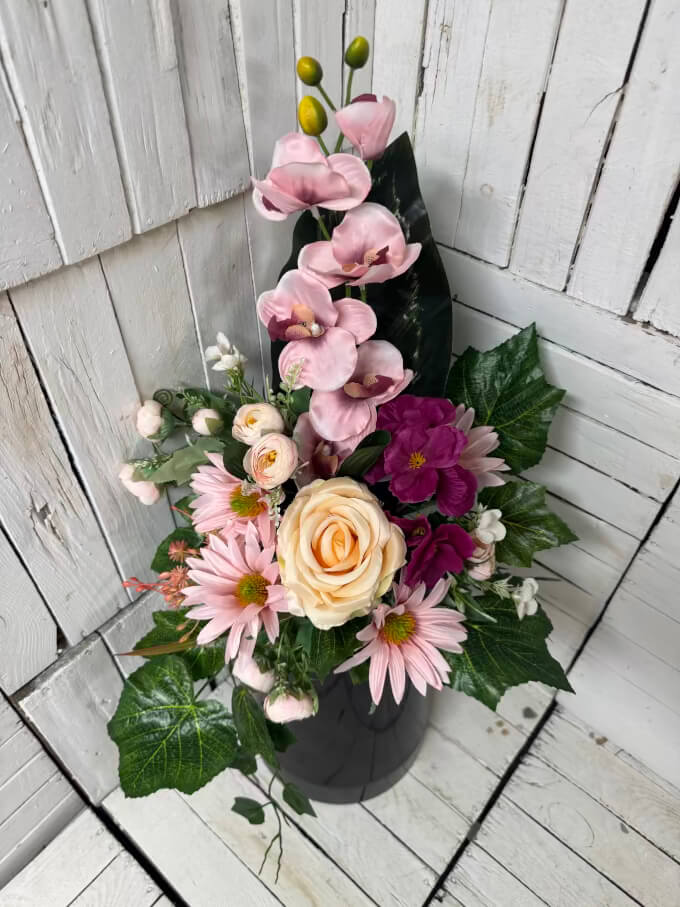 bukiet na cmentarz-bukiety-lampa-komplet nagrobny-kwiaty na cmentarz-stroik na grob-stroiki-kompozycje na cmentarz-eleganckie-piekne.jpg